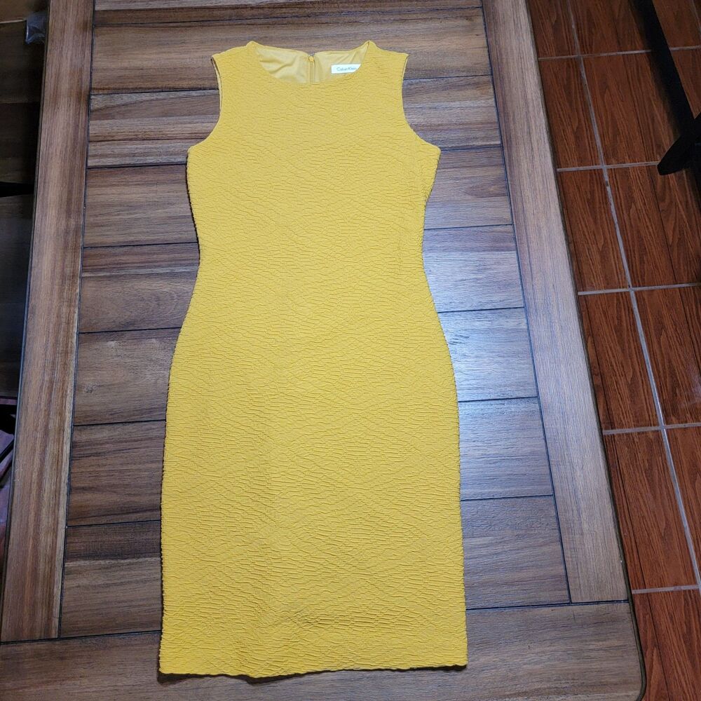 Calvin Klein Form Fitting Dress Zipper Back Textured Mustard Yellow